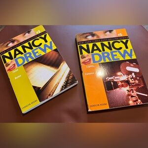 Like new, Modern Nancy Drew Girl Detective Book Set
 (#3 & #5) 📚